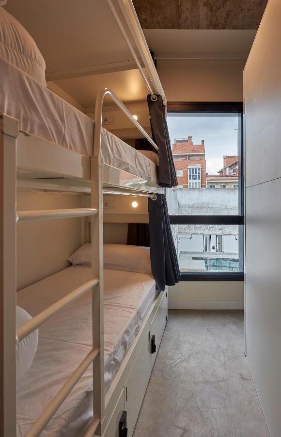 Hostelfly Madrid Exterior photo