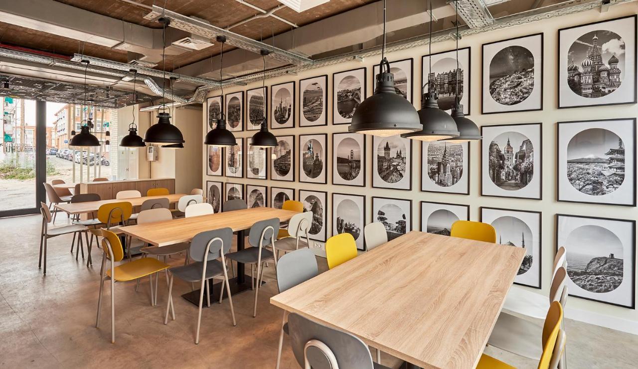 Hostelfly Madrid Exterior photo